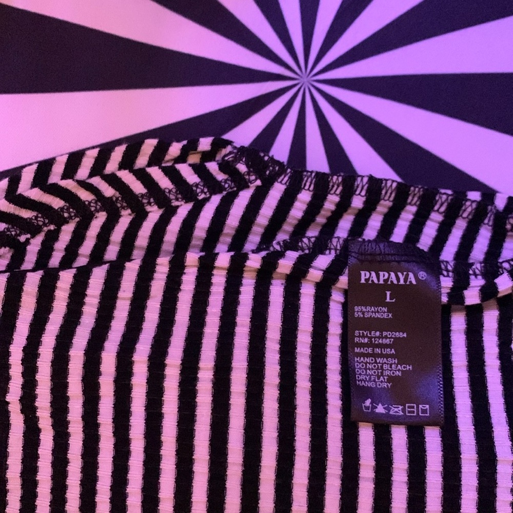 Papaya B&W Striped Dress, Soft Stretchy Black and White - Picture 10 of 10